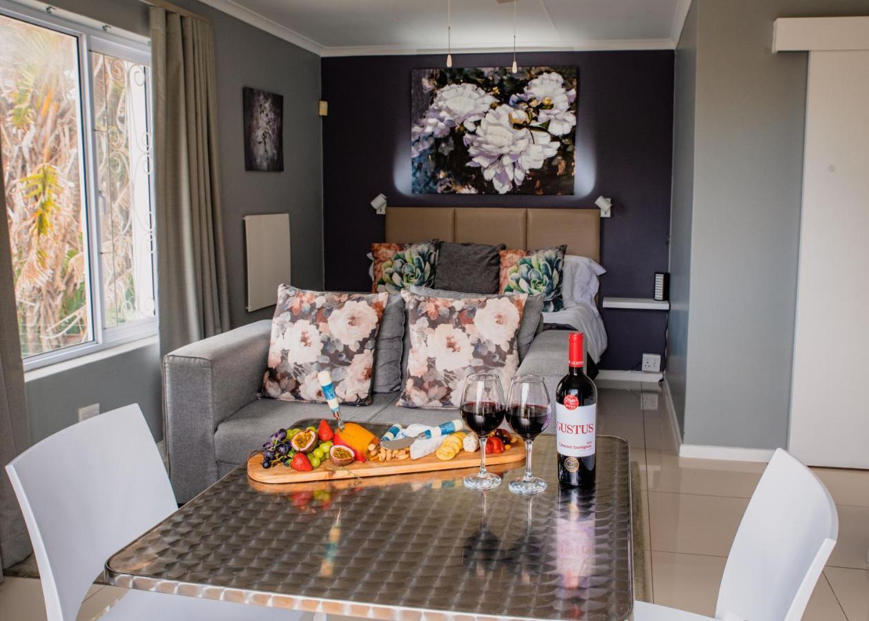 Harbour Cottages, Humewood Port Elizabeth Exteriör bild