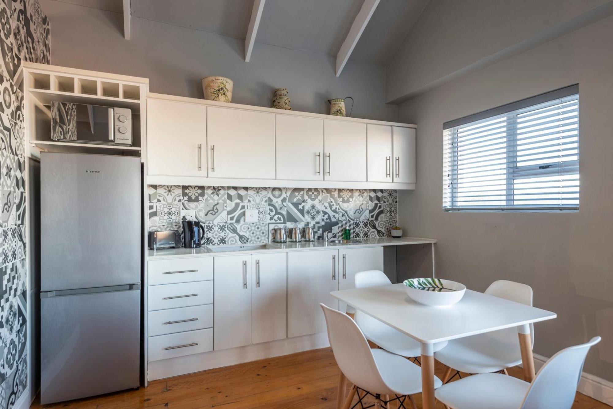 Harbour Cottages, Humewood Port Elizabeth Rum bild